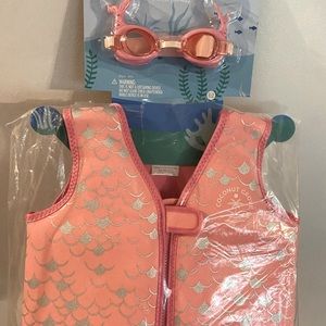 Float Vest and Goggles Set